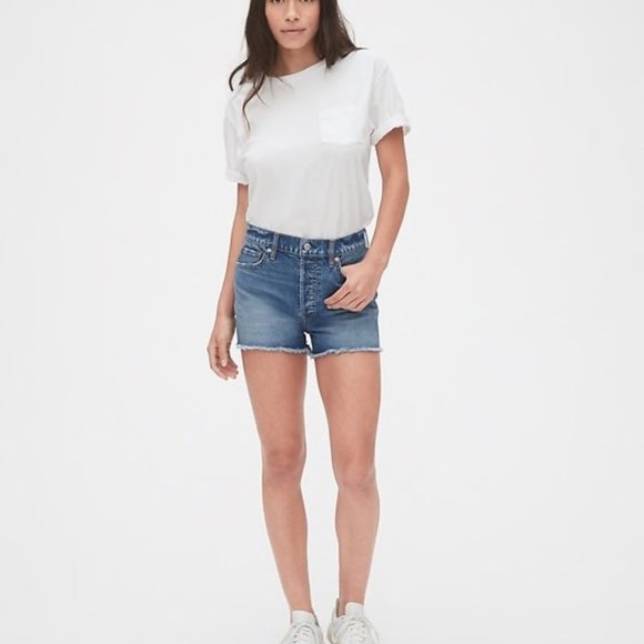 Gap High Rise Cheeky Denim Shorts with Raw Hem NWT - Picture 4 of 10